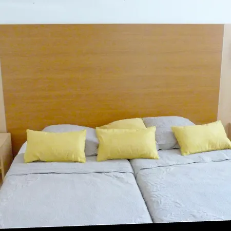 Azur Hoursing Apartment