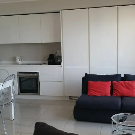Apartment Azur Hoursing Cannes