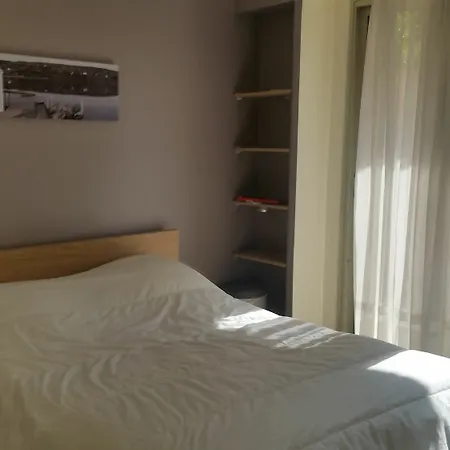 Azur Hoursing Apartment